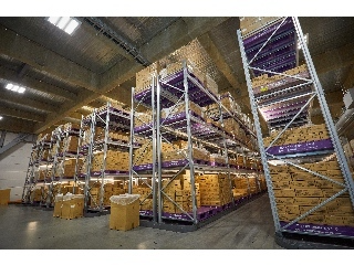 株式会社マルカミ物流 大東物流センター(大阪府大東市/住道駅/軽作業)_2